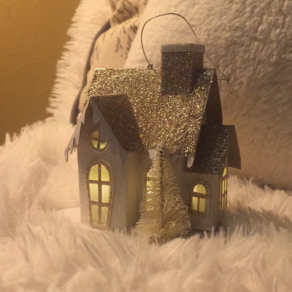 LightUp Lightweight Snowy House Christmas Ornament